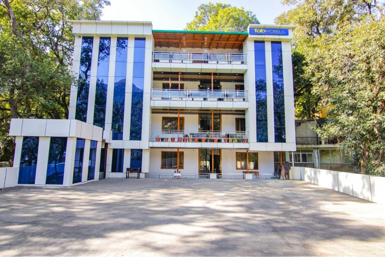 Lake View Bhimtal Hotel Exterior photo